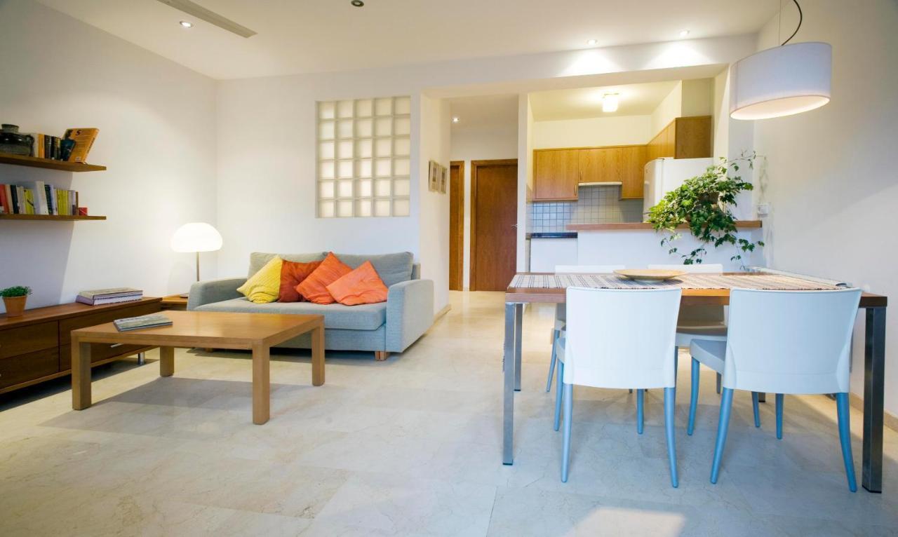 Apartamentos Villamor Denia Exterior foto